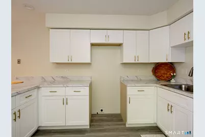 84 Founders Village #84, Clinton, CT 06413 - Photo 27