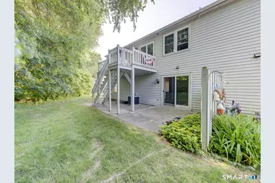 84 Founders Village #84, Clinton, CT 06413 - Photo 5