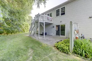 84 Founders Village, Clinton, CT 06413 - Photo 5
