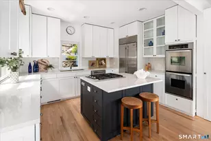 64 Ocean Dr E, Stamford, CT 06902 - Photo 11