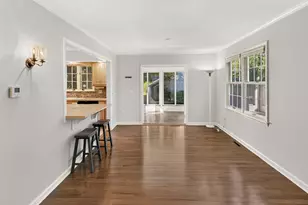 12 Essex Ln, Madison, CT 06443 - Photo 9