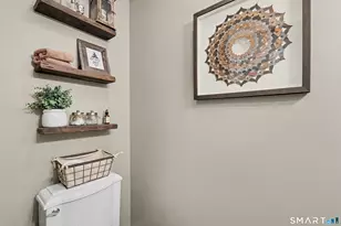 67 Summit St, Derby, CT 06418 - Photo 17