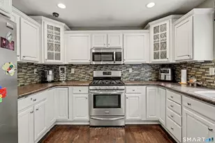 67 Summit St, Derby, CT 06418 - Photo 15