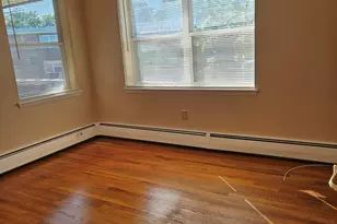 106 Oakwood Ave, West Hartford, CT 06119 - Photo 7