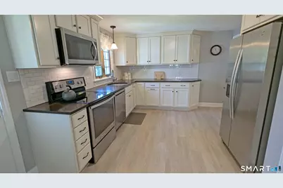 65 Prout Hill Road, Middletown, CT 06457 - Photo 9