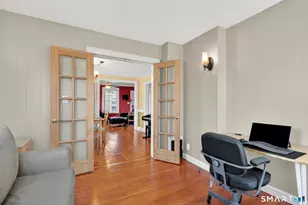 107 Washington Cir, West Hartford, CT 06119 - Photo 21
