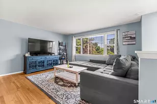 40 Bayberry Dr, Wallingford, CT 06492 - Photo 5