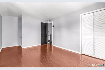 591 Pearl Harbor Street, Bridgeport, CT 06610 - Photo 5