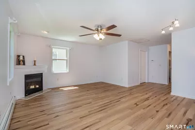 10 Scherer Lane, Windsor, CT 06095 - Photo 7