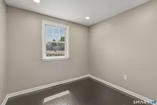 6 Glenford Dr, Waterbury, CT 06708 - Photo 19