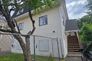 315 Congress Ave, Waterbury, CT 06708 - Photo 3