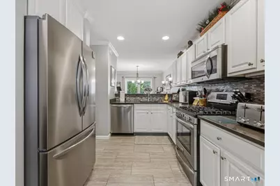 1404 Cypress Drive #1404, Danbury, CT 06811 - Photo 5