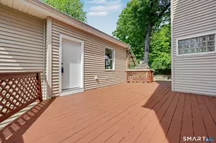 40 Manitook Dr, Oxford, CT 06478 - Photo 7