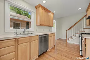 40 Manitook Dr, Oxford, CT 06478 - Photo 23