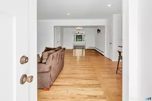 46 Waller Rd, Bridgeport, CT 06606 - Photo 3