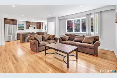 46 Waller Road, Bridgeport, CT 06606 - Photo 5