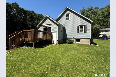 32 Dickerman Avenue, Windsor Locks, CT 06096 - Photo 3