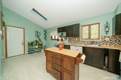 660 Hillside Avenue, Hartford, CT 06106 - Photo 13