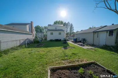 660 Hillside Avenue, Hartford, CT 06106 - Photo 29