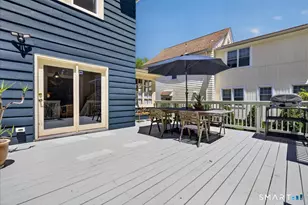 28 Thornton St, Hamden, CT 06517 - Photo 25