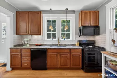 28 Thornton Street, Hamden, CT 06517 - Photo 13