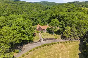 31 Higley Rd, Granby, CT 06090 - Photo 1