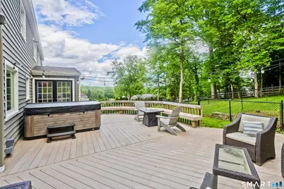 145 Beacon Hill Drive, West Hartford, CT 06117 - Photo 37