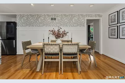 145 Beacon Hill Drive, West Hartford, CT 06117 - Photo 5