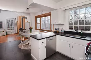 95 Obtuse Hill Rd, Brookfield, CT 06804 - Photo 11