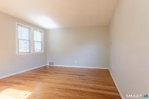 163-165 Woodlawn Cir, East Hartford, CT 06108 - Photo 19