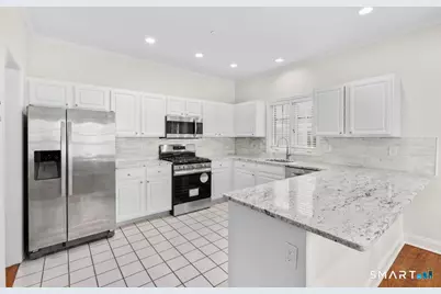 78 Village Court #78, Wilton, CT 06897 - Photo 7