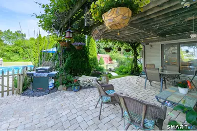 55 Spruceland Road, Enfield, CT 06082 - Photo 9