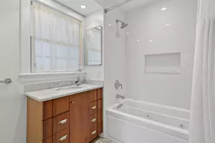 36 Pearl St, Groton, CT 06355 - Photo 27
