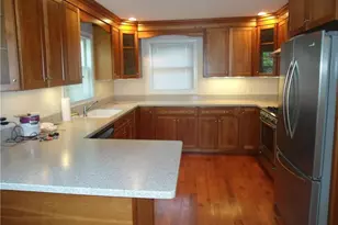 3 Willow St, Milford, CT 06460 - Photo 5
