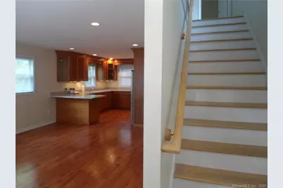 3 Willow Street, Milford, CT 06460 - Photo 9