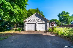 37-39 Freeman St, Hartford, CT 06114 - Photo 7