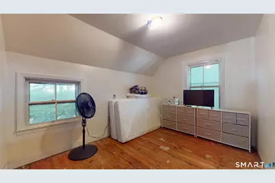 31 Winchester Street, Waterbury, CT 06704 - Photo 13