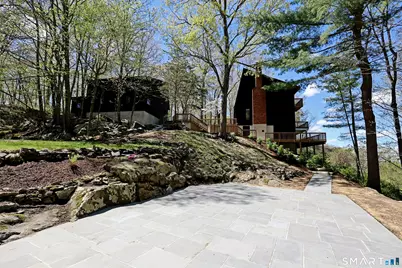 12 Hillcrest Court, Ridgefield, CT 06877 - Photo 5
