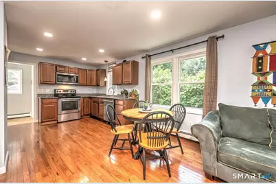 20 Highland Avenue, Woodbridge, CT 06525 - Photo 9