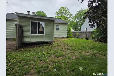 60 Charles Street, Meriden, CT 06451 - Photo 15