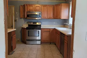 60 Charles St, Meriden, CT 06451 - Photo 3