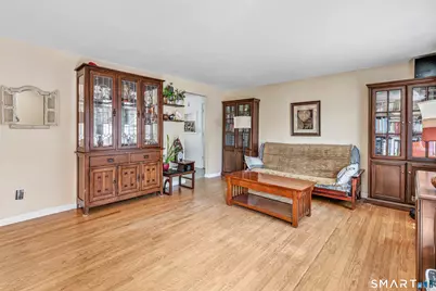 102 Geneva Terrace, Fairfield, CT 06824 - Photo 3
