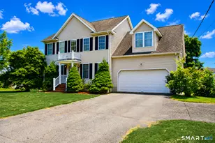 4 Meadow Rd, Newtown, CT 06470 - Photo 3