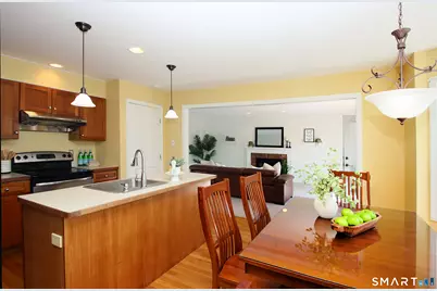 4 Meadow Road, Newtown, CT 06470 - Photo 15