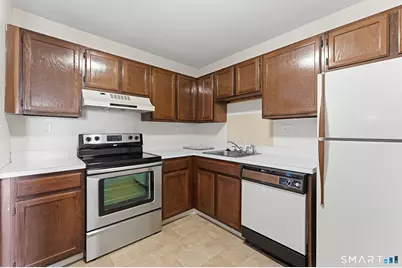 2316 Cromwell Hills Drive #2316, Cromwell, CT 06416 - Photo 3