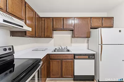 2316 Cromwell Hills Drive #2316, Cromwell, CT 06416 - Photo 5