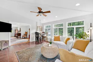7 Echo Ln, Simsbury, CT 06070 - Photo 11