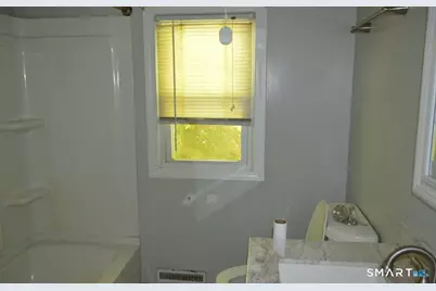 281 Hart Street, Bristol, CT 06010 - Photo 11
