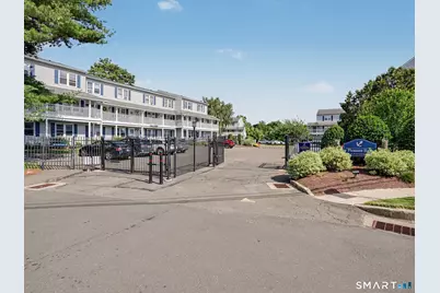 140 Beachview Avenue #266, Bridgeport, CT 06605 - Photo 29