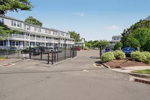 140 Beachview Ave, Bridgeport, CT 06605 - Photo 29